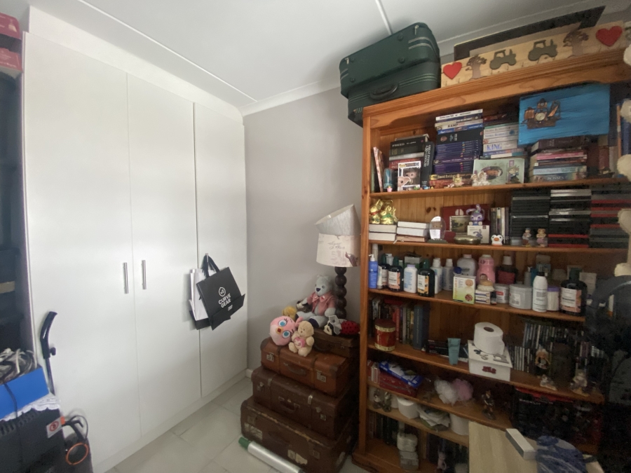 To Let 2 Bedroom Property for Rent in Sonkring Western Cape